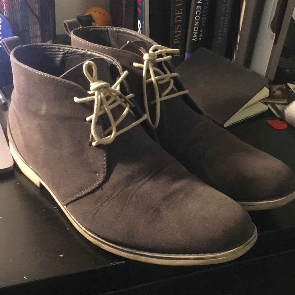 Trendy Gray Dress Chukka Boots